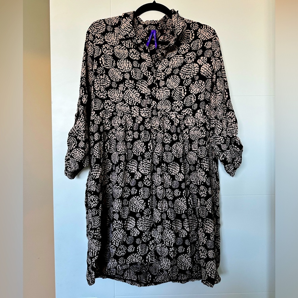 Seraphine maternity tunic, size large
